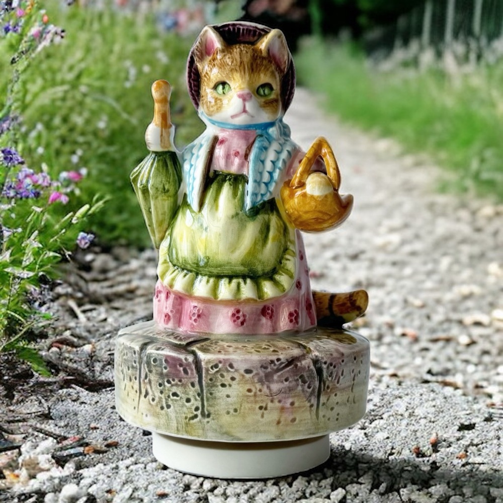 Schmid Beatrix Potter Mrs Ribby Cat Musical Figurine